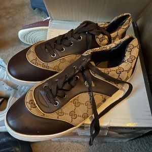 Gucci shoes